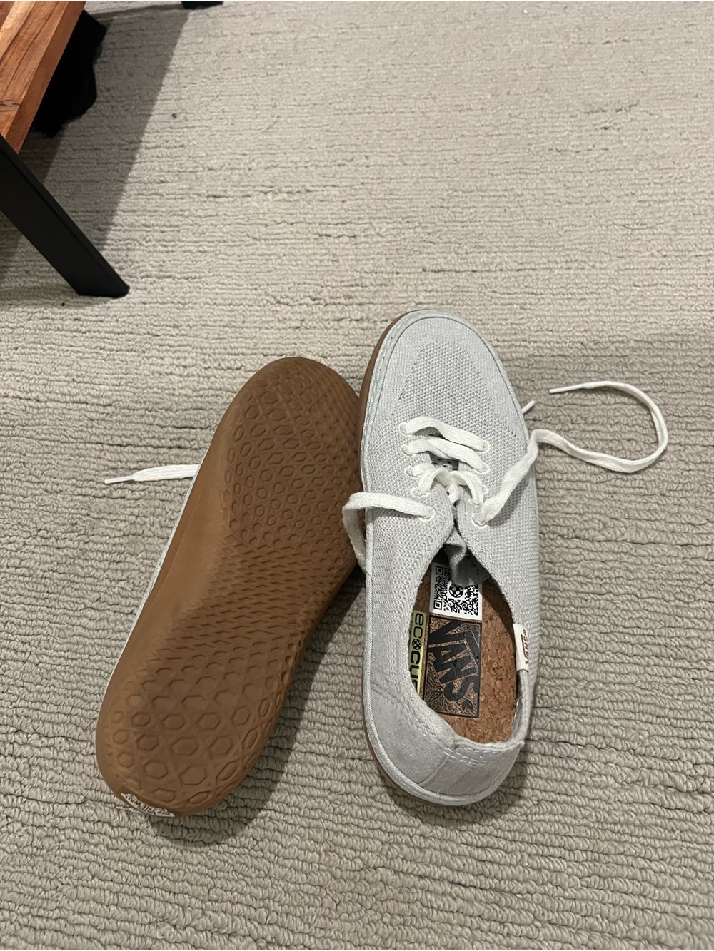 Vans Women's White Canvas Lace-Up Sneakers with Gum Sole